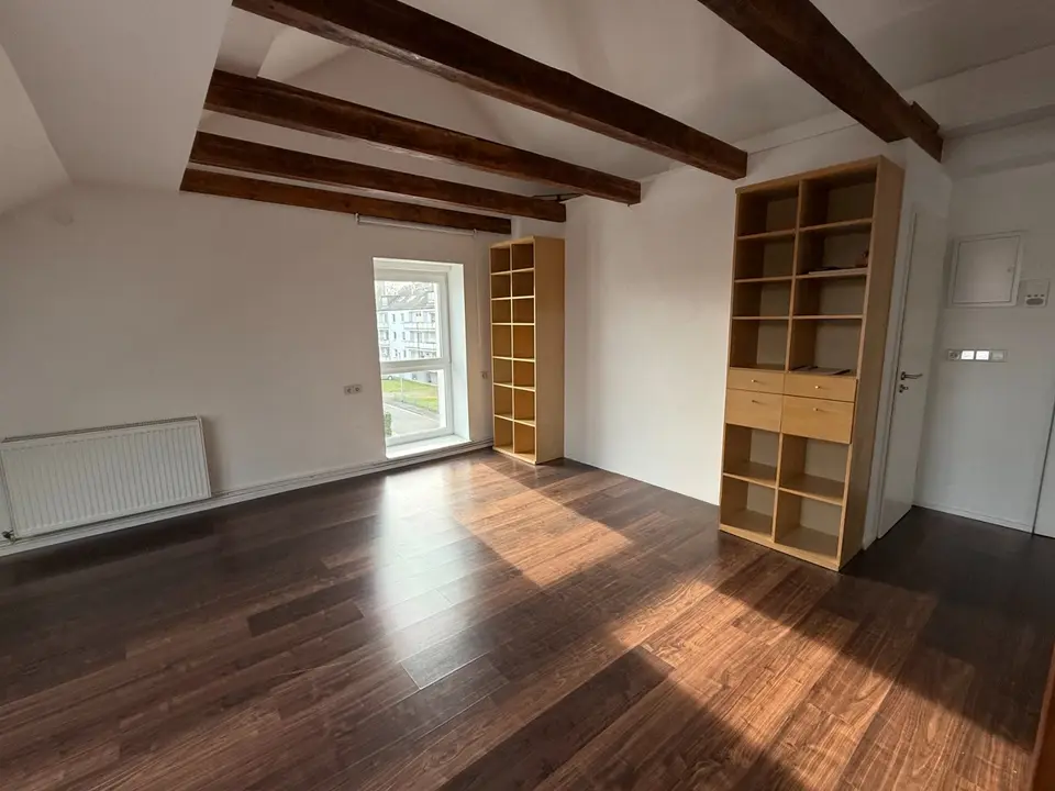 1 Zimmer Wohnung mit 82 m² in Hannover – Bild 2