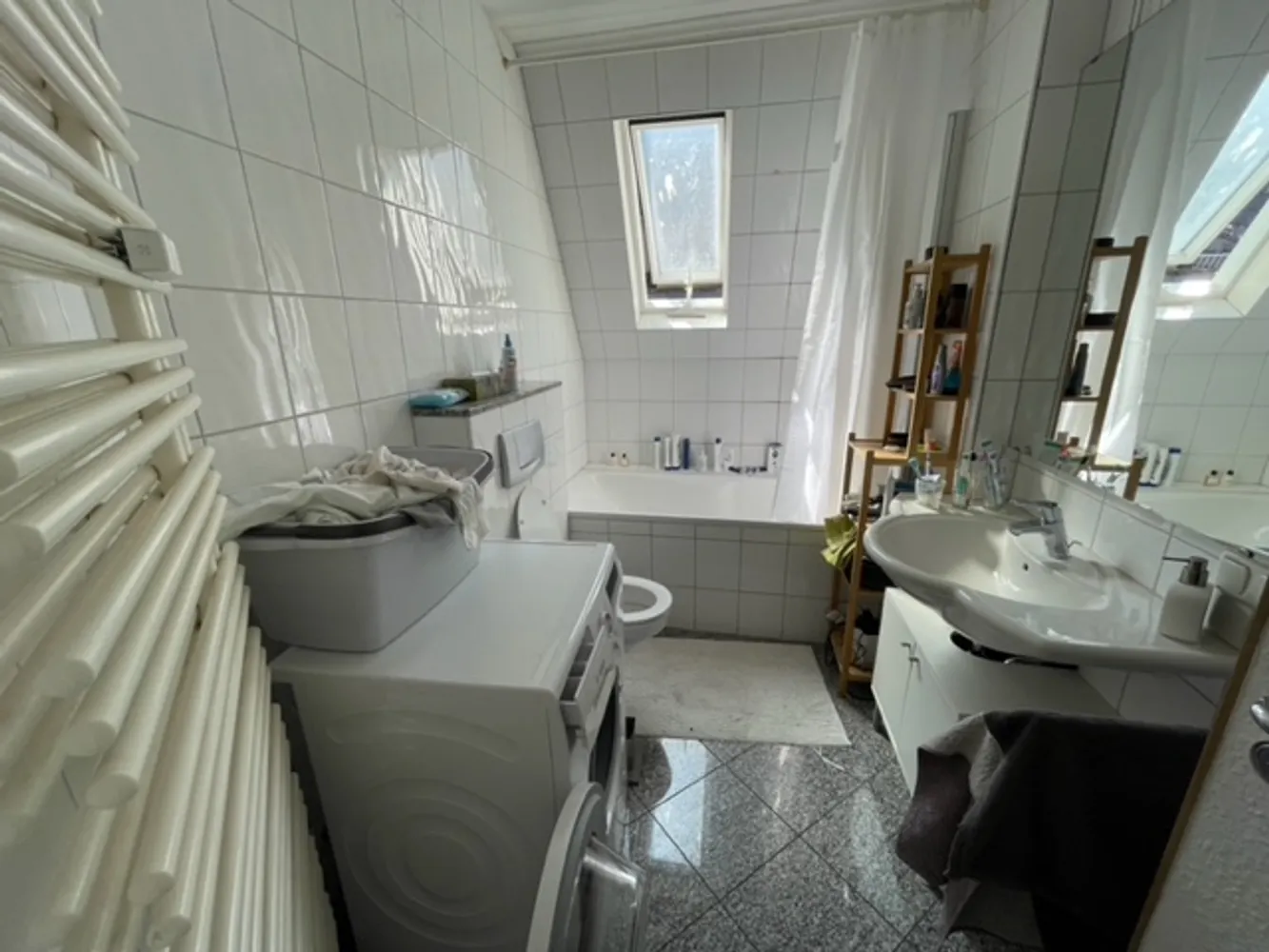 4 Zimmer Wohnung mit 98 m² in Frankfurt am Main – Bild 12