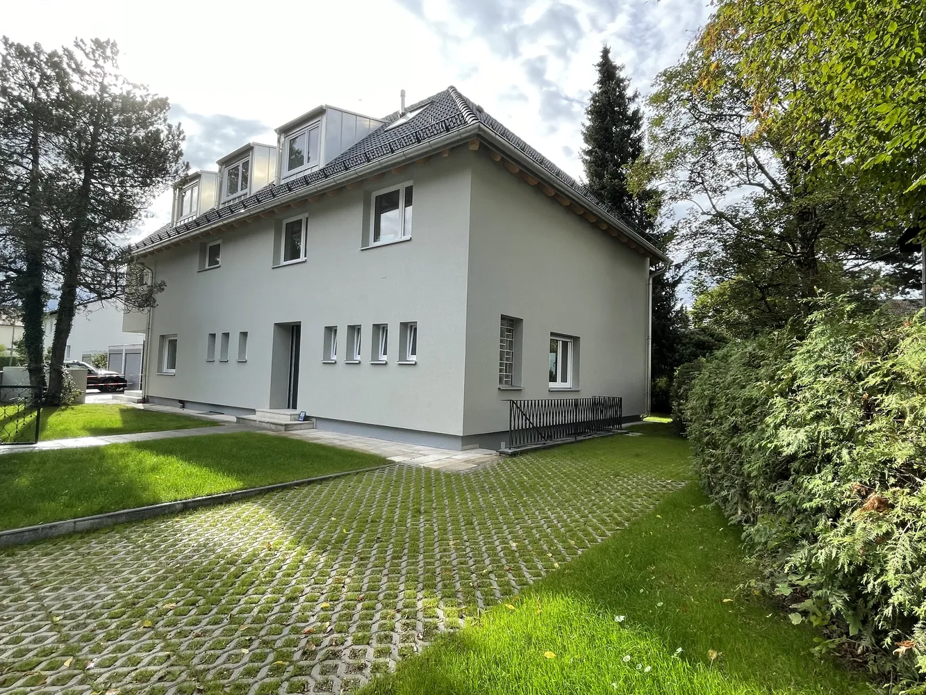2 Zimmer Wohnung mit 73 m² in München – Bild 3