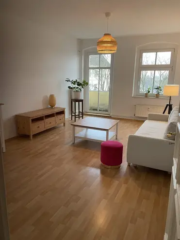 2 Zimmer Wohnung mit 65 m² in Berlin – Bild 2