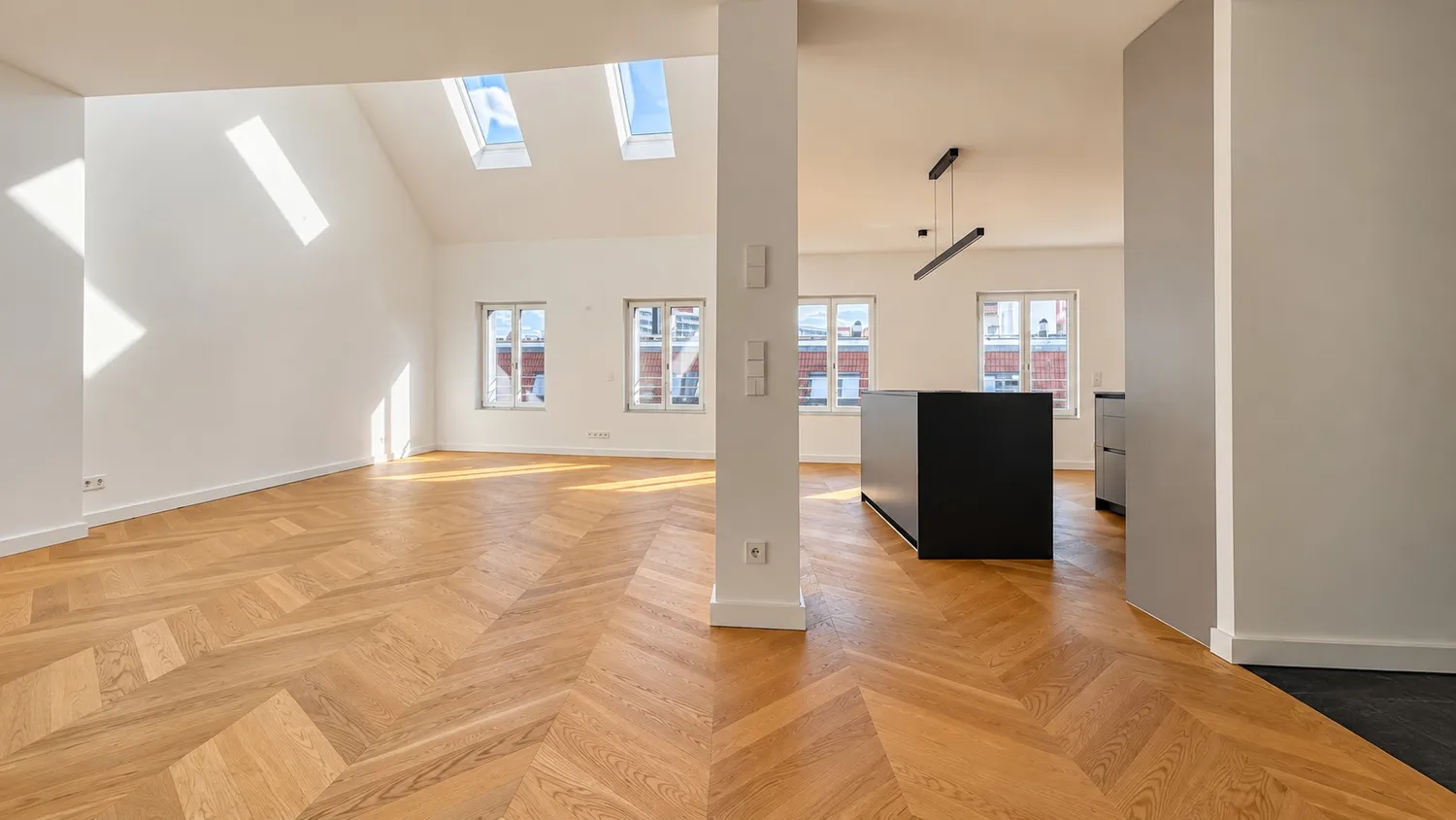 5 Zimmer Wohnung mit 211 m² in Berlin – Bild 5
