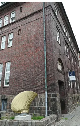7 Zimmer Wohnung mit 220 m² in Kiel – Bild 10