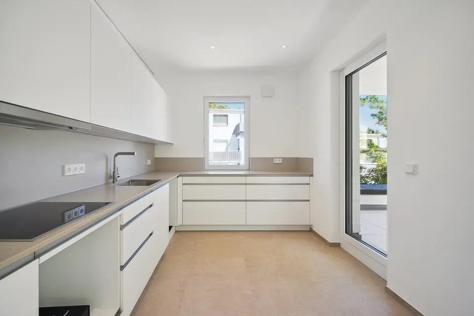2 Zimmer Wohnung mit 65 m² in Würzburg – Bild 2