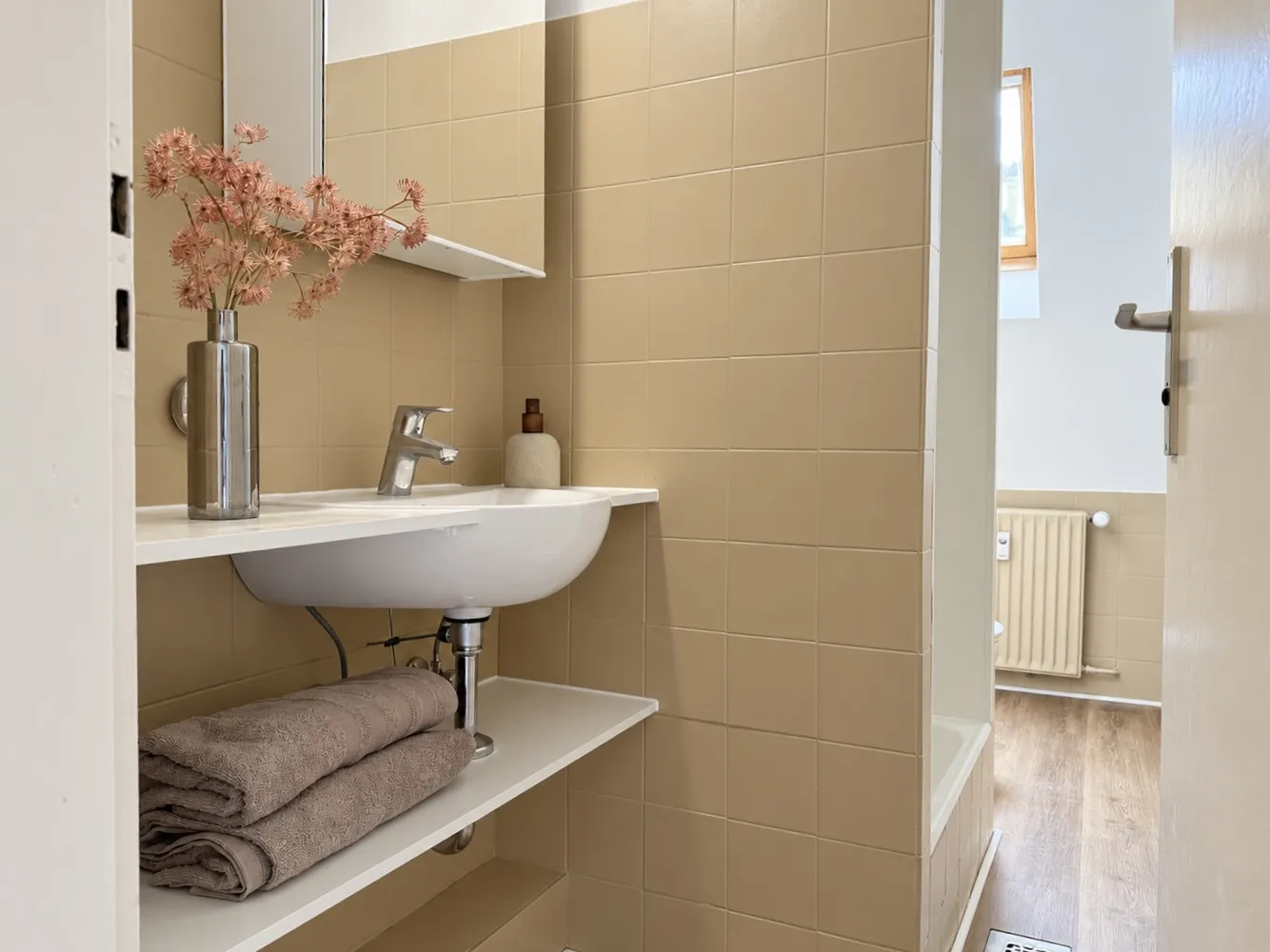 1 Zimmer Wohnung mit 50 m² in Köln – Bild 12