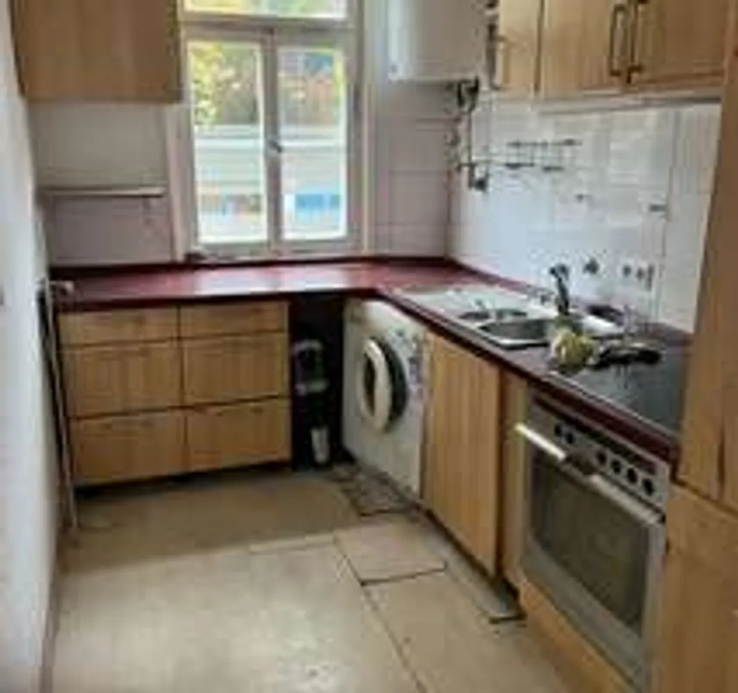 1 room apartment with 42 m² in Stuttgart – Photo 1