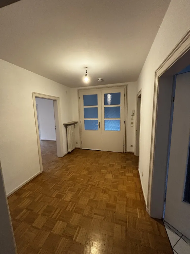 4 room apartment with 110 m² in Frankfurt am Main – Photo 2