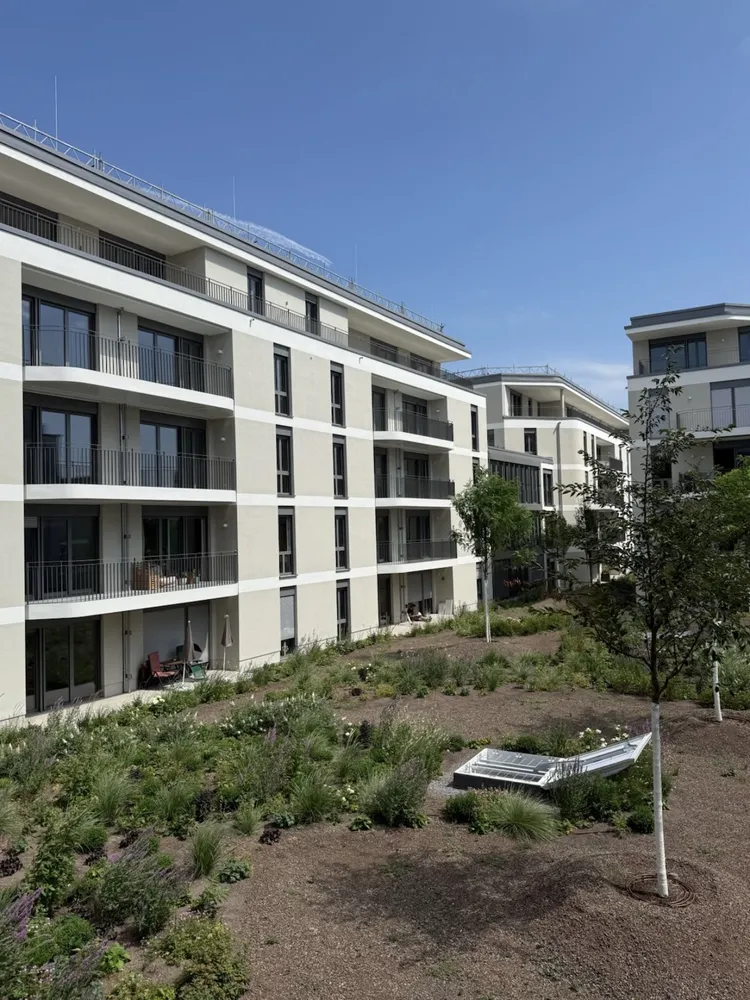 2 Zimmer Wohnung mit 66 m² in Wiesbaden – Bild 9