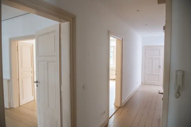 4 Zimmer Wohnung mit 120 m² in Frankfurt am Main – Bild 11