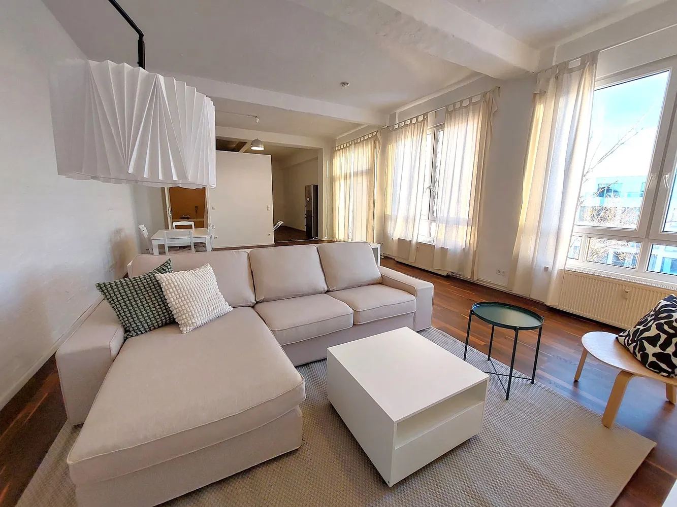 2 Zimmer Wohnung mit 88 m² in Berlin – Bild 1