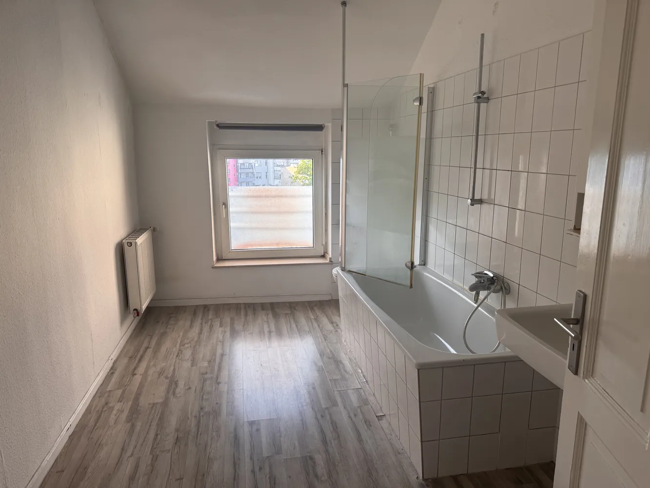 3 Zimmer Wohnung mit 110 m² in Düsseldorf – Bild 5