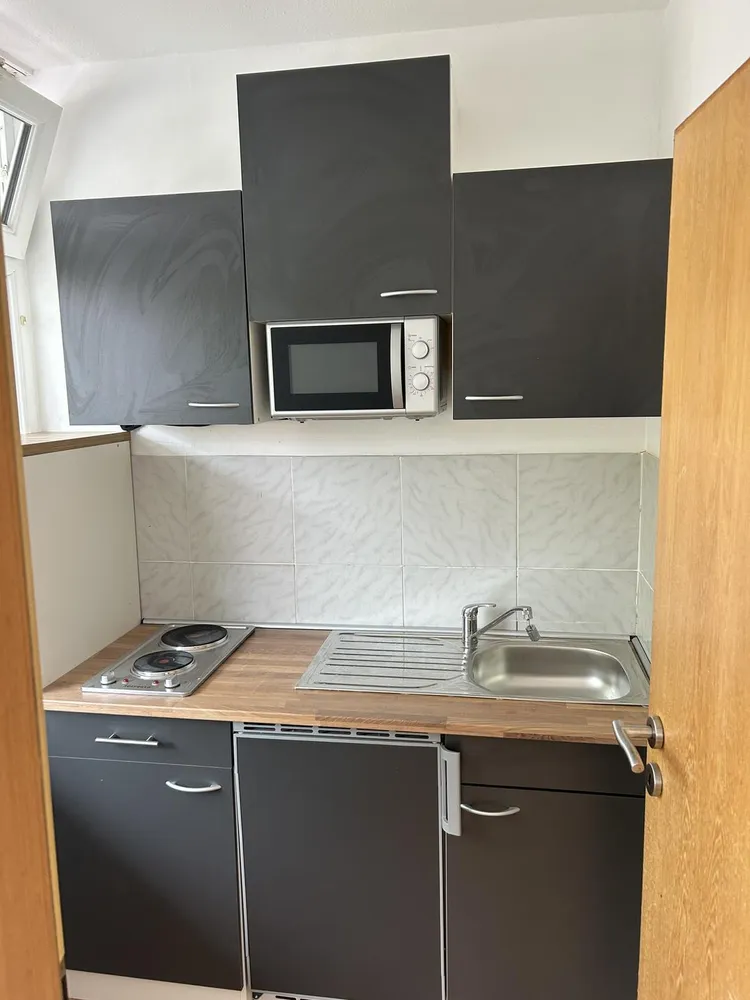 1 Zimmer Wohnung mit 27 m² in Saarbrücken – Bild 4