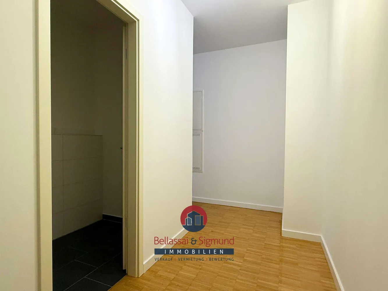 2 room apartment with 70 m² in Mülheim an der Ruhr – Photo 8