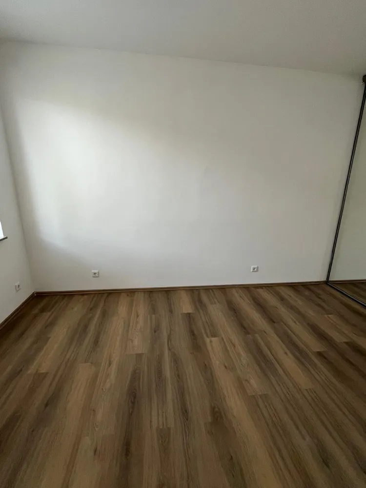 2 Zimmer Wohnung mit 70 m² in Düsseldorf – Bild 12