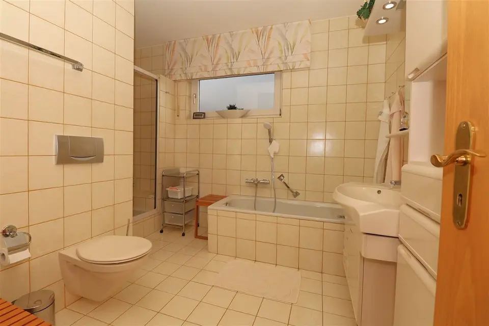 2 Zimmer Wohnung mit 104 m² in Eschwege – Bild 7