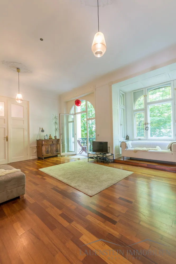 4 Zimmer Wohnung mit 138 m² in Wiesbaden – Bild 4