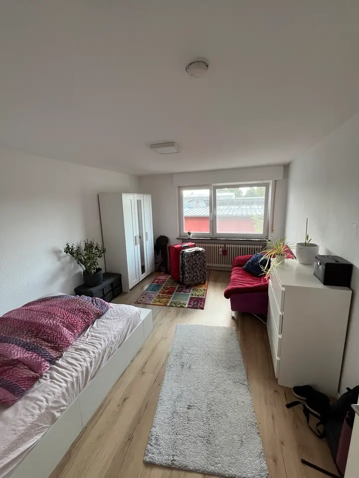 2 Zimmer Wohnung mit 55 m² in Karlsruhe – Bild 2