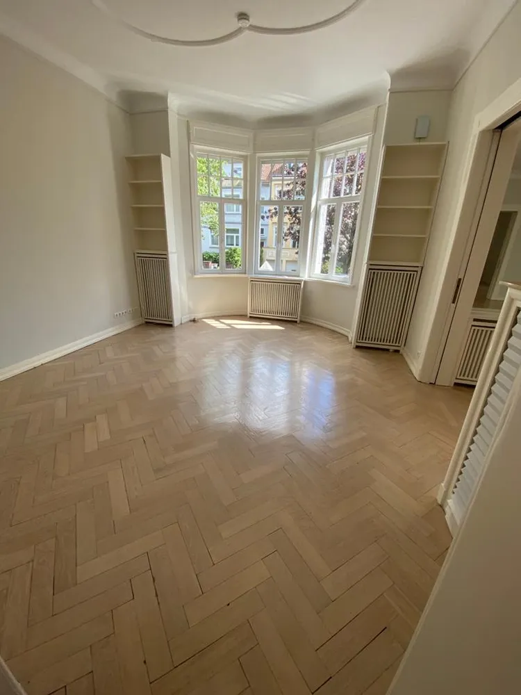 6 Zimmer Wohnung mit 316 m² in Hannover – Bild 11