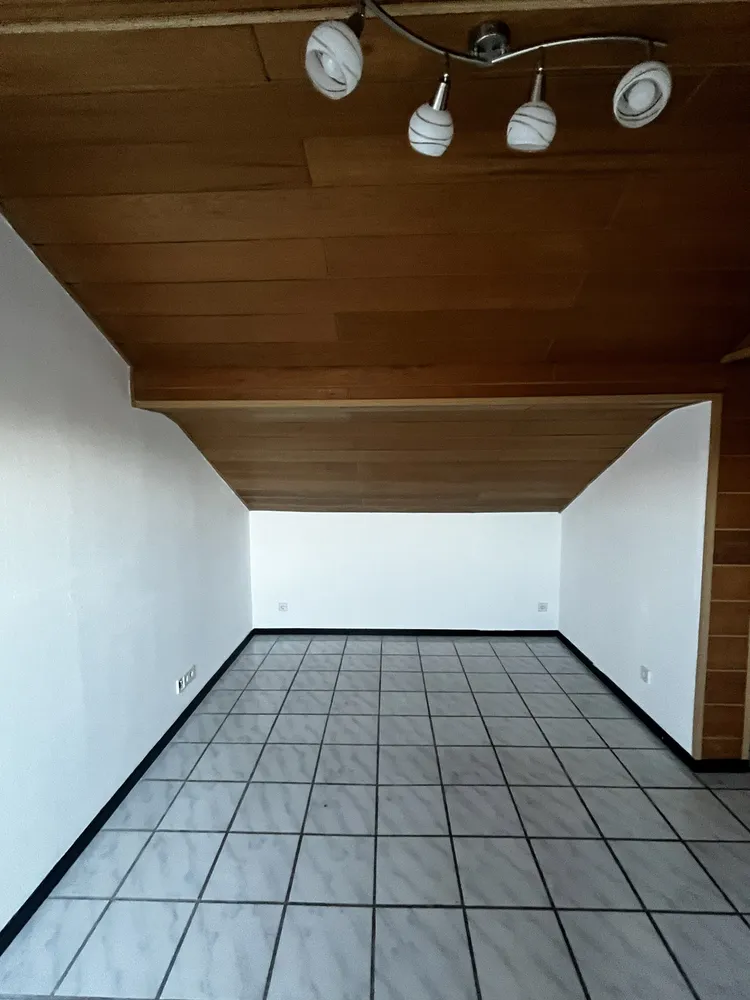 3 Zimmer Wohnung mit 100 m² in Düren – Bild 3