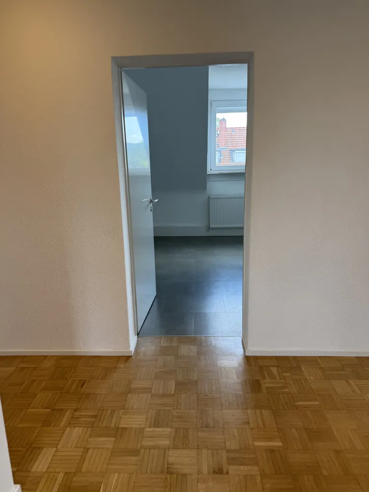 4 Zimmer Wohnung mit 85 m² in Frankfurt am Main – Bild 2