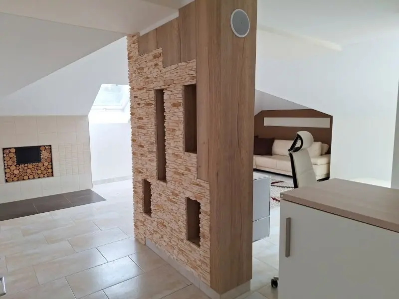 2 Zimmer Wohnung mit 152 m² in Zwickau – Bild 9