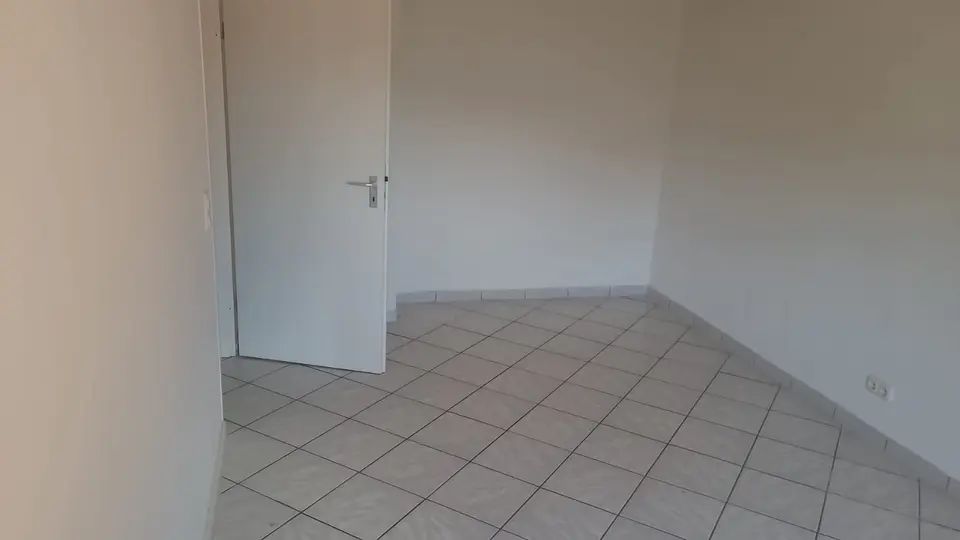 2 Zimmer Wohnung mit 75 m² in Mörfelden-Walldorf – Bild 7