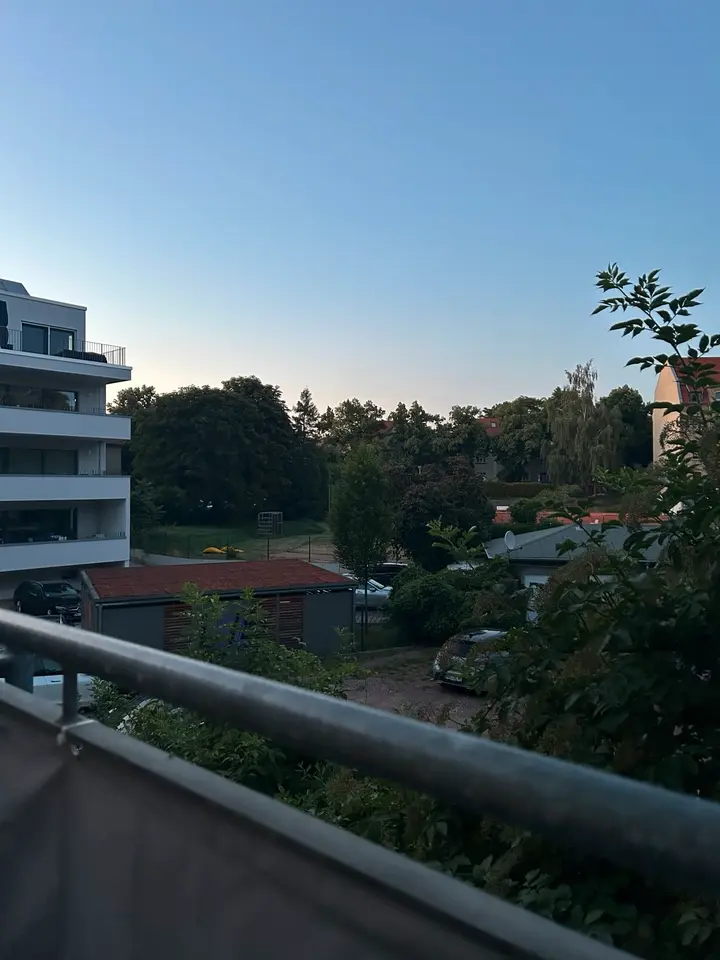 2 Zimmer Wohnung mit 80 m² in Halle (Saale) – Bild 2