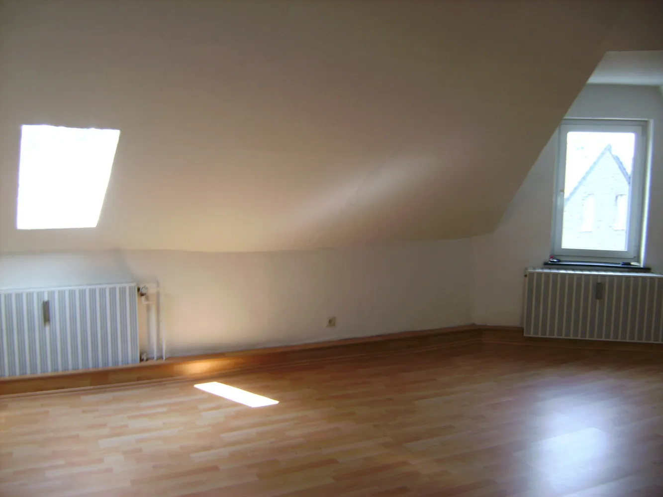 2 Zimmer Wohnung mit 58 m² in Oberhausen – Bild 2