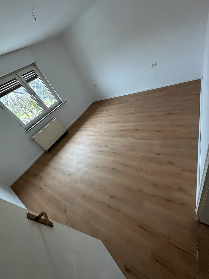 6 Zimmer Haus mit 180 m² in Kassel – Bild 1