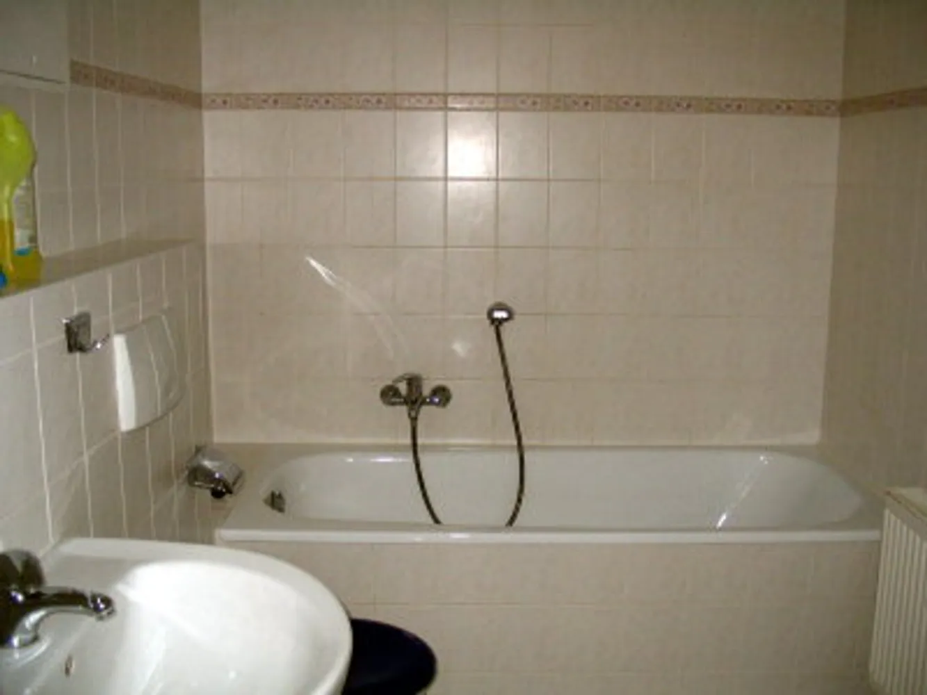 2 Zimmer Wohnung mit 51 m² in Halle (Saale) – Bild 3