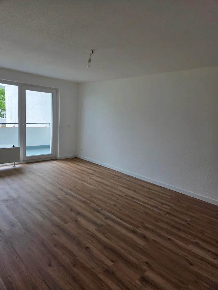 4 Zimmer Wohnung mit 86 m² in Detmold – Bild 1
