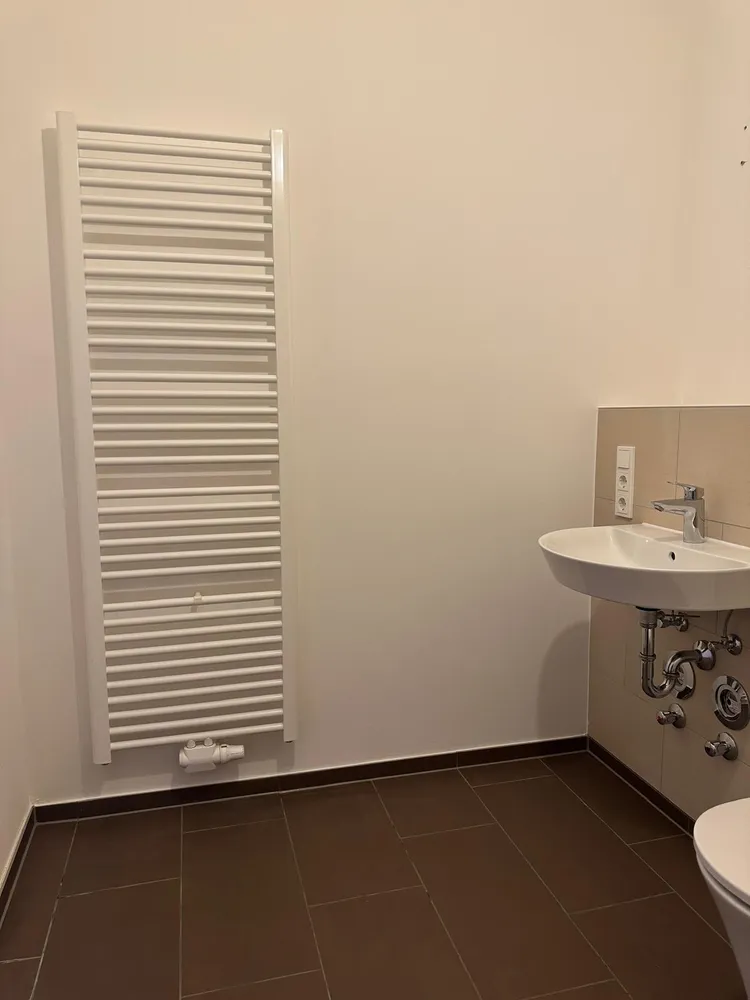 2 Zimmer Wohnung mit 79 m² in Berlin – Bild 7