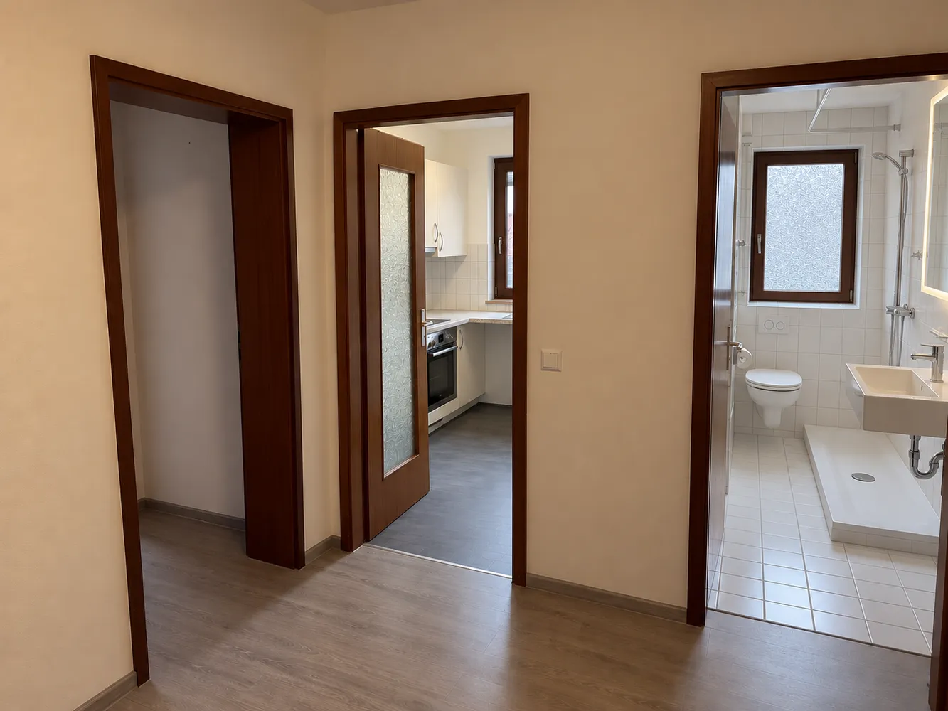 2 Zimmer Wohnung mit 65 m² in Stuttgart – Bild 12