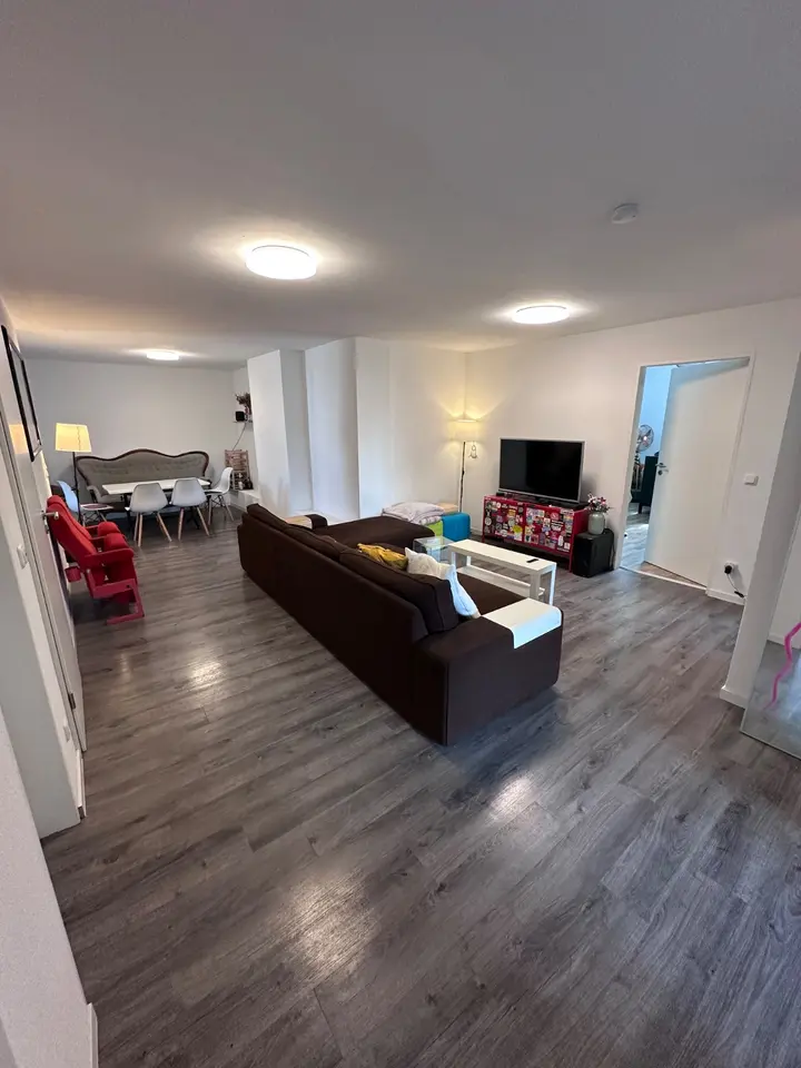 4 Zimmer Wohnung mit 105 m² in Gießen – Bild 2
