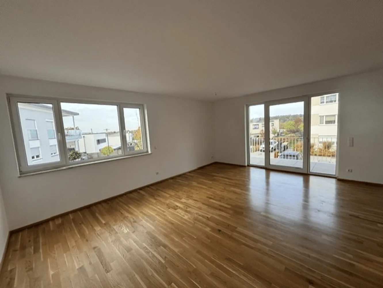 3 room apartment with 98 m² in Halle (Saale) – Photo 1