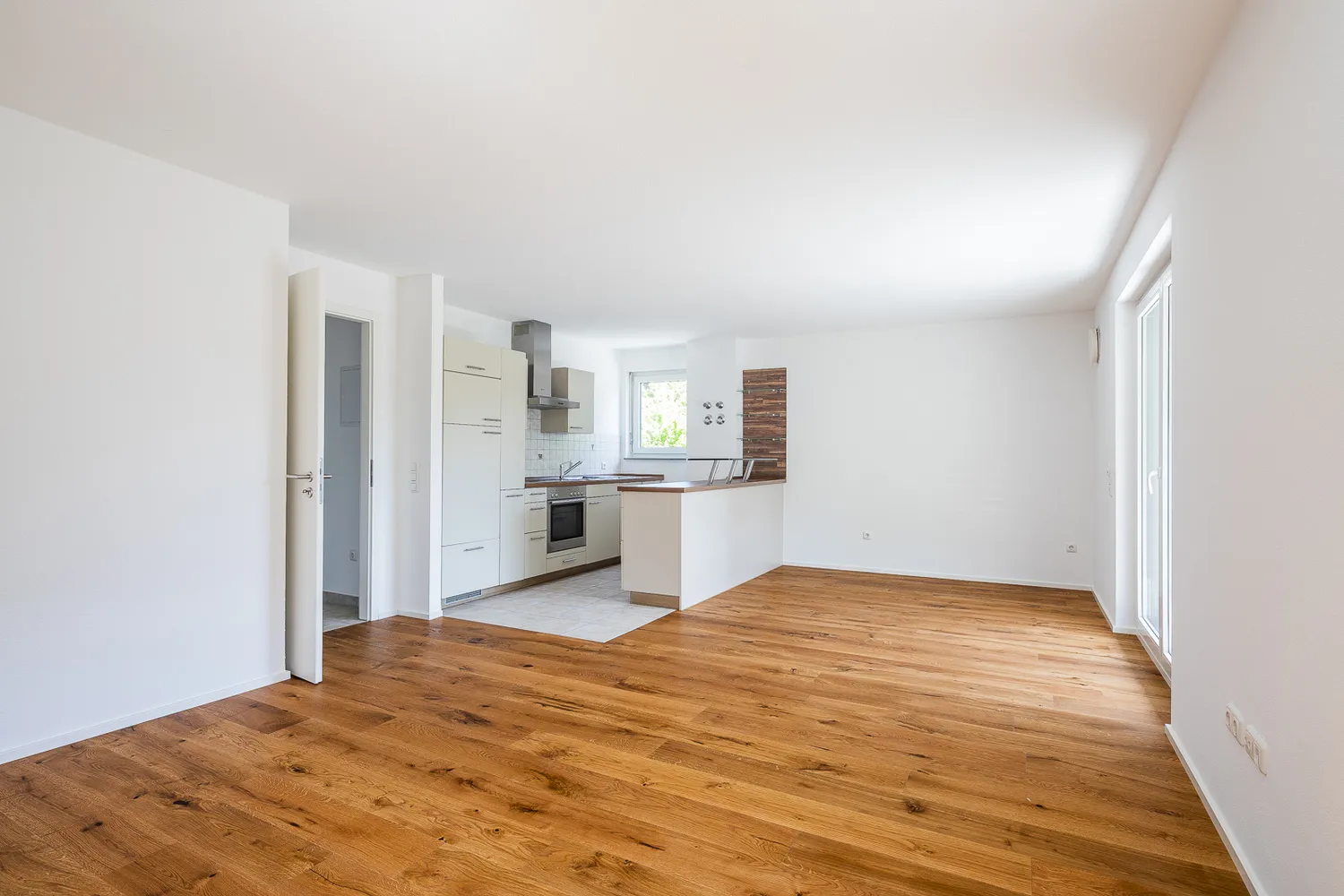 2 room apartment with 56 m² in Augsburg – Photo 5