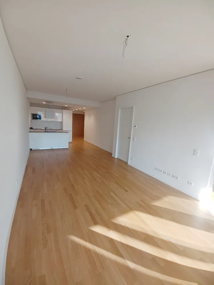 2 Zimmer Wohnung mit 80 m² in Frankfurt am Main – Bild 4