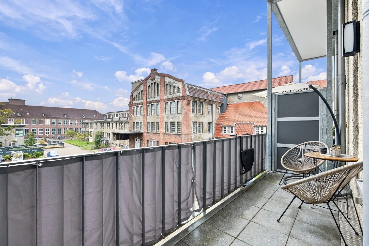 2 Zimmer Wohnung mit 90 m² in Wilhelmshaven – Bild 9