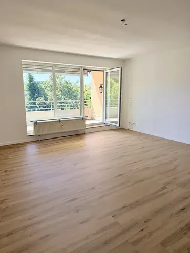 2 Zimmer Wohnung mit 68 m² in Solingen – Bild 3