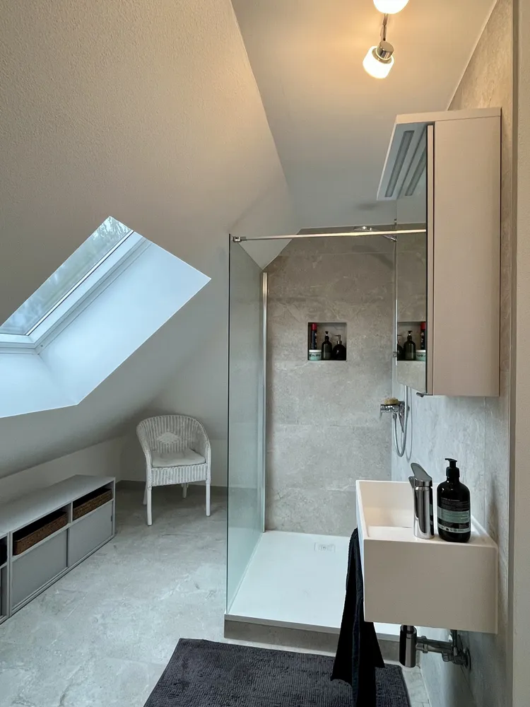 1 room apartment with 35 m² in Stuttgart – Photo 4