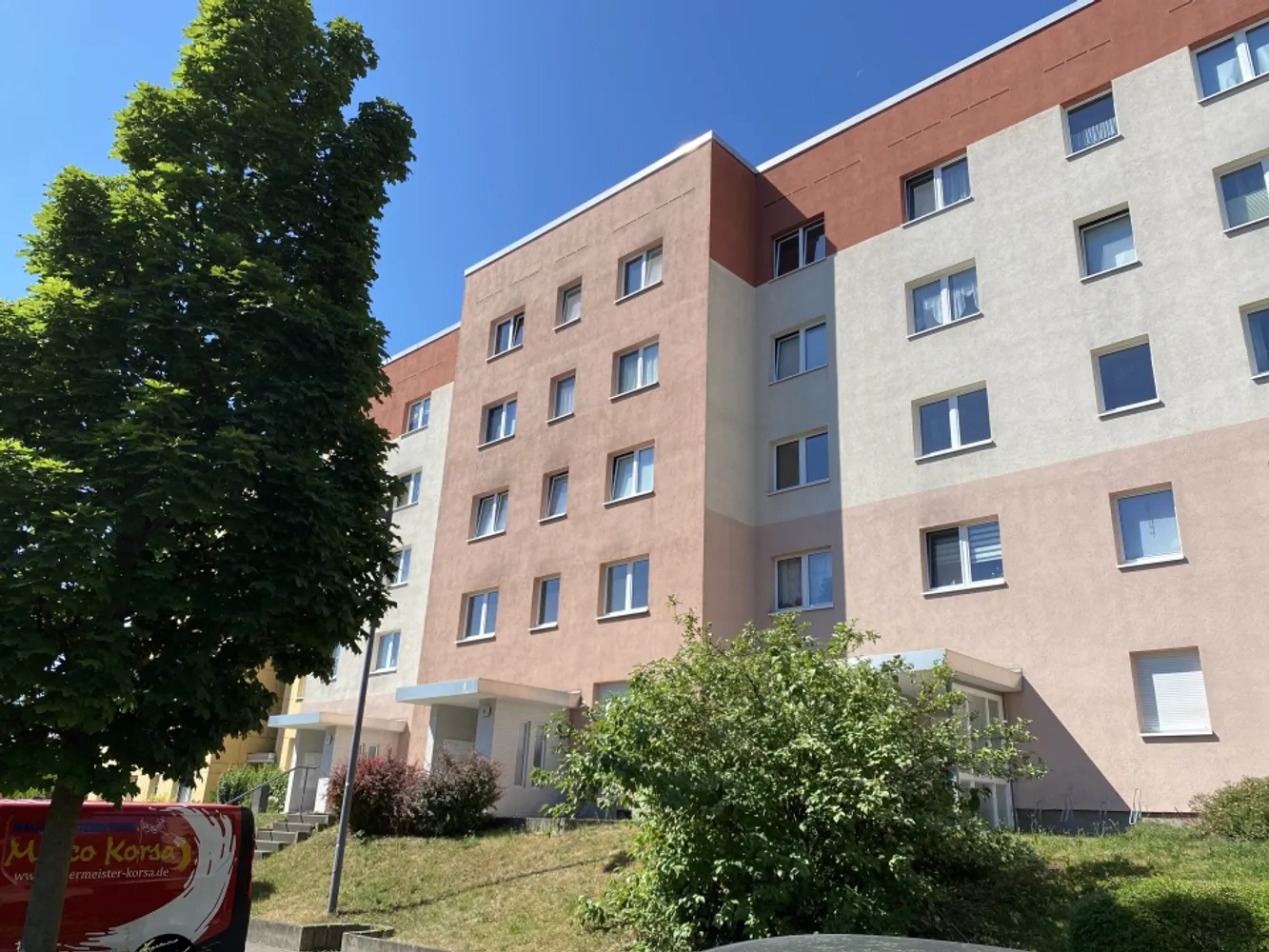 2 Zimmer Wohnung mit 43 m² in Erfurt – Bild 1