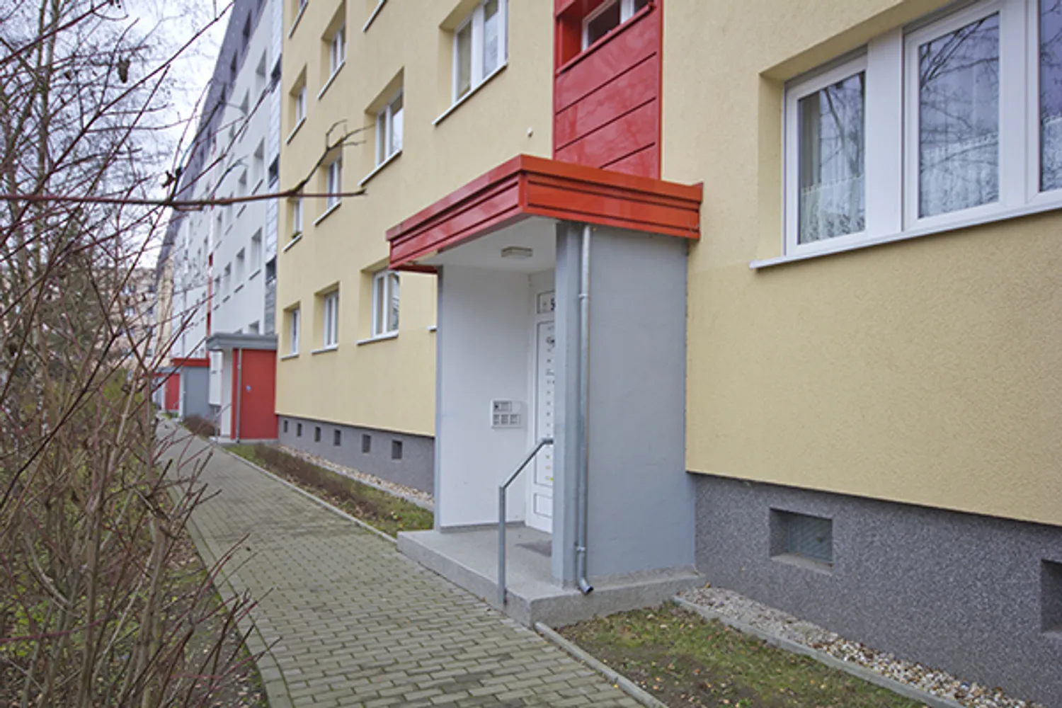 2 Zimmer Wohnung mit 50 m² in Halle (Saale) – Bild 3