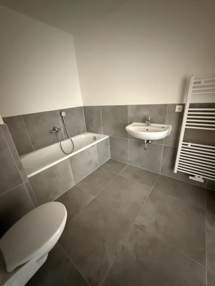 2 room apartment with 100 m² in Celle – Photo 7