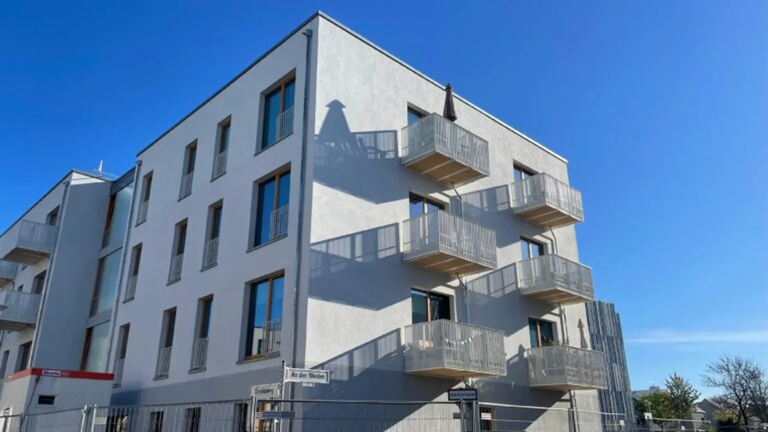4 Zimmer Wohnung mit 90 m² in Berlin – Bild 1