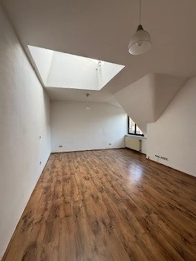 3 room apartment with 78 m² in Wiesbaden – Photo 2