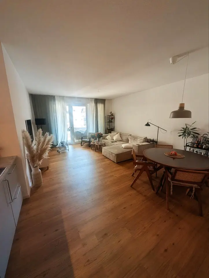 3 Zimmer Wohnung mit 88 m² in Düsseldorf – Bild 1