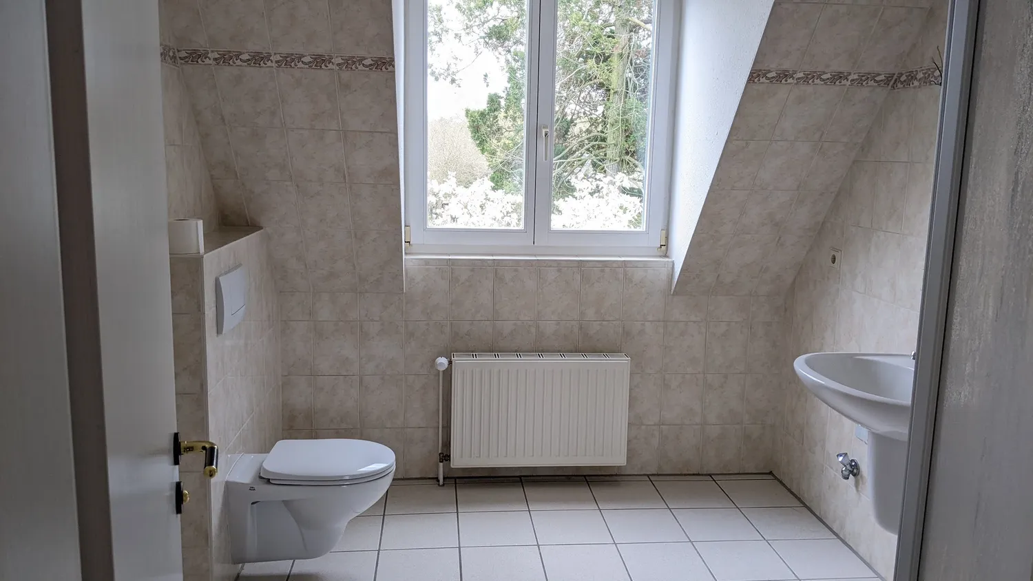 2 room apartment with 77 m² in Berlin – Photo 4