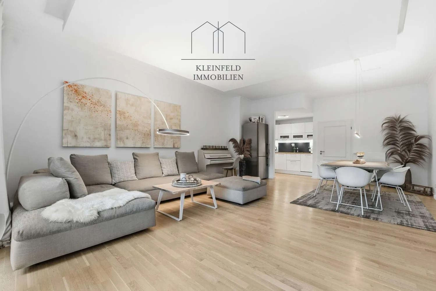 4 Zimmer Wohnung mit 116 m² in Köln – Bild 2
