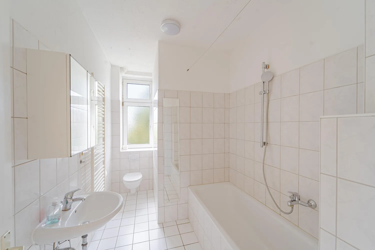 3 Zimmer Wohnung mit 91 m² in Lübeck – Bild 3
