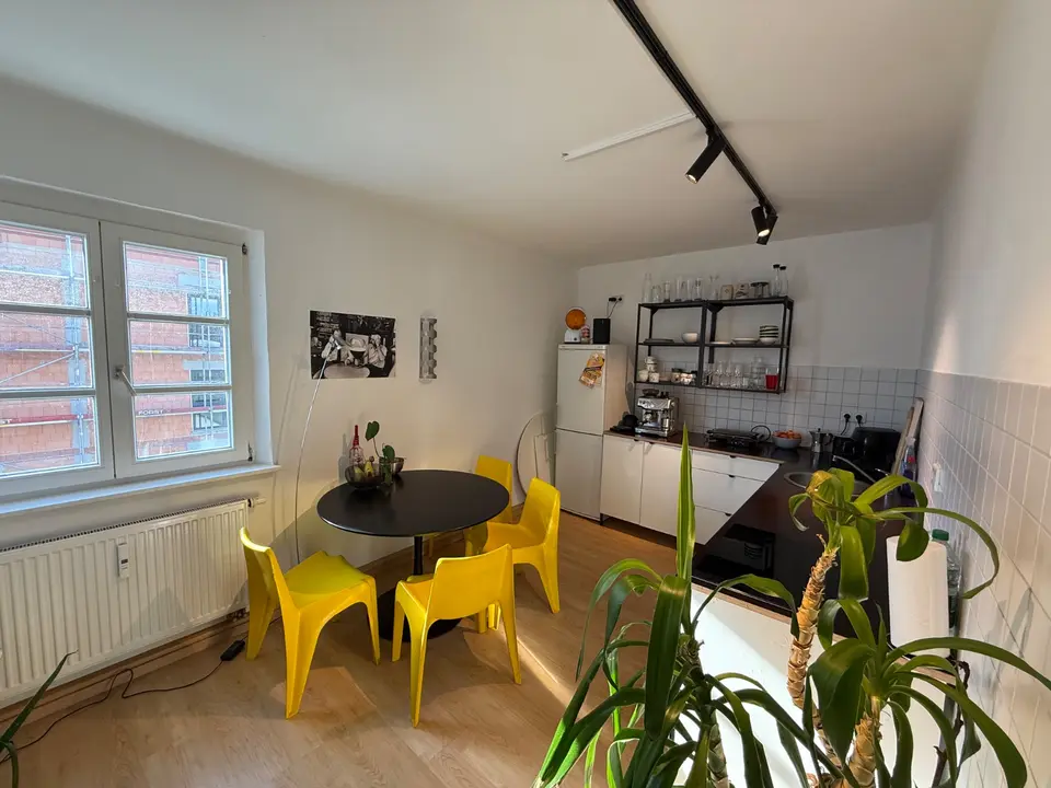 13 Zimmer Wohnung mit 67 m² in Regensburg – Bild 9