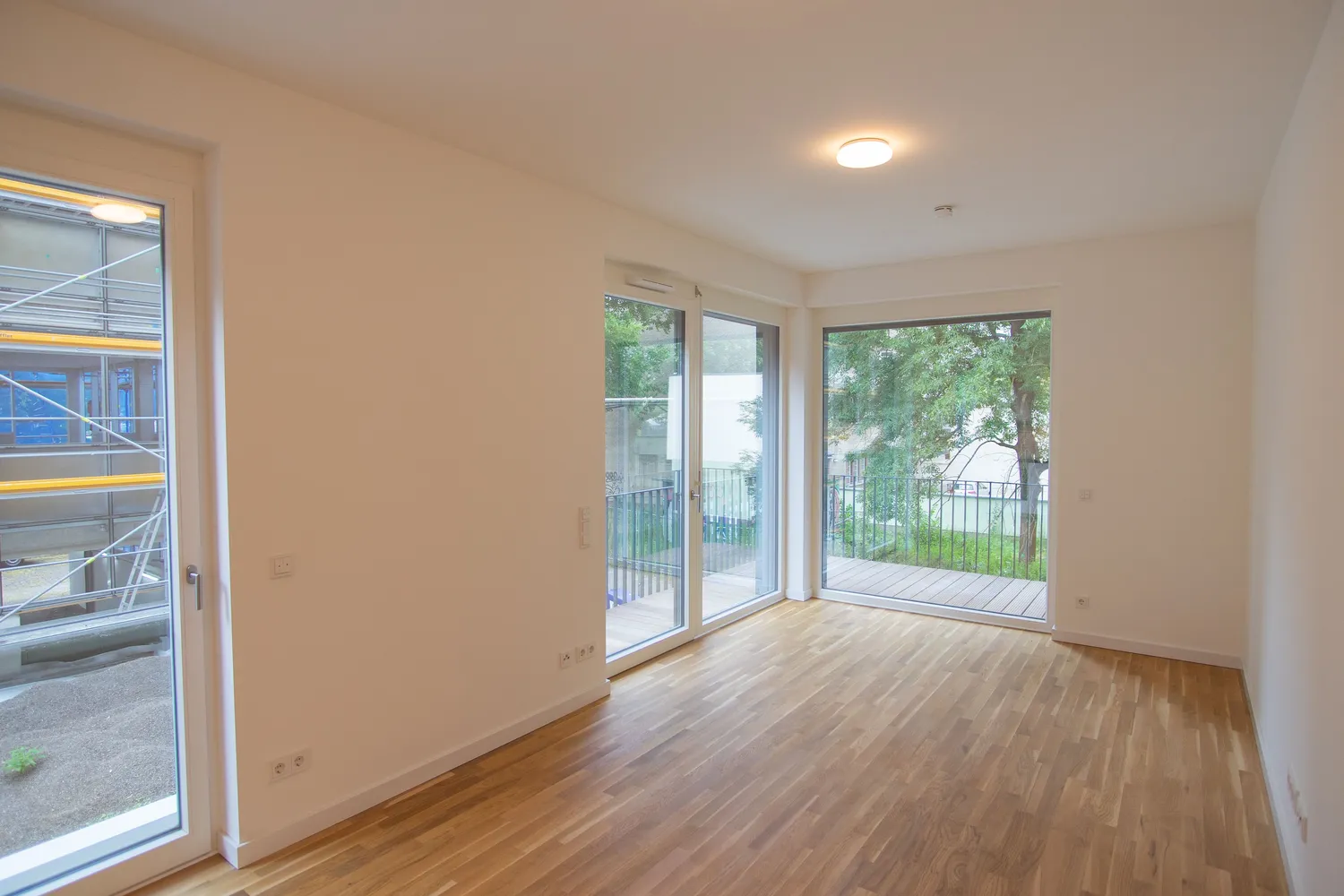 2 room apartment with 55 m² in Berlin – Photo 2